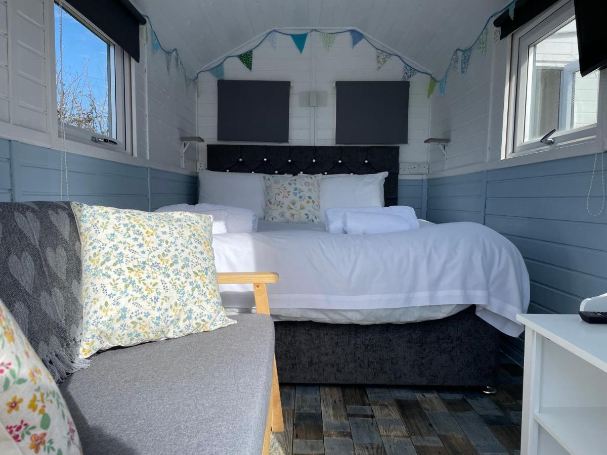 Estuary View - Cosy Shepherds Hut 킹스브리지 외부 사진